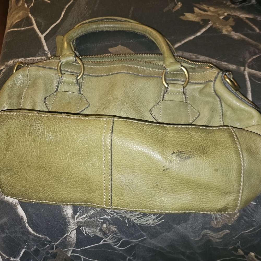 Fossil Women's Soft Olive Leather Bag - Picture 3 of 7